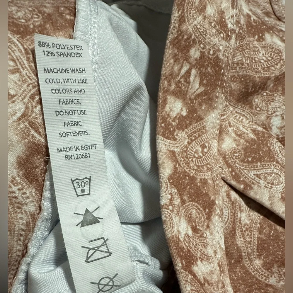 Scorpio Sol Tan and White Sports Bra - Picture 4 of 4